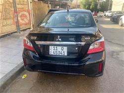 Mitsubishi Mirage G4